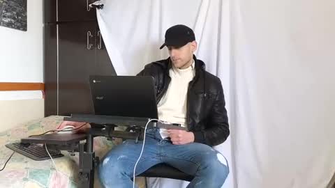 Snapshot of spider_0090 chatting on 02-07-25, 11:56 Marco. When Im offline you can view premium content in bio online show from 02-07-25, 11:56