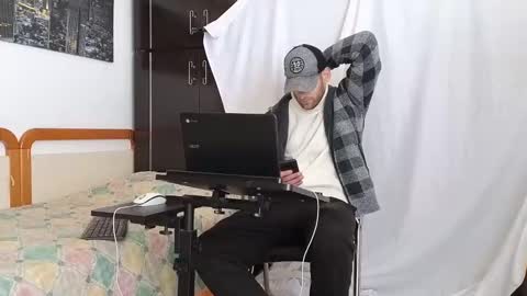 Snapshot of spider_0090 chatting on 02-19-25, 02:44 Marco. When Im offline you can view premium content in bio online show from 02-19-25, 02:44