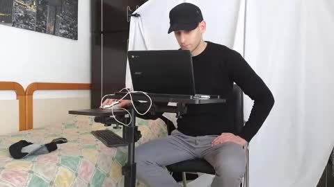 Snapshot of spider_0090 chatting on 02-28-25, 09:04 Marco. When Im offline you can view premium content in bio online show from 02-28-25, 09:04