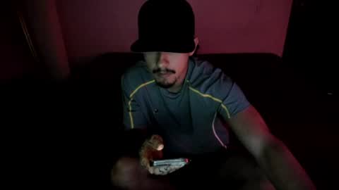 Snapshot of spider_master77 chatting on 06-18-26, 02:12 spider master online show from 06-18-26, 02:12