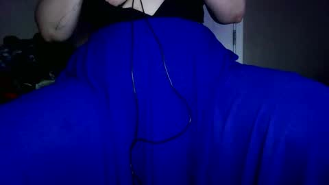 Snapshot of spinnerbitch chatting on 02-14-26, 09:33 Vanessa Spade online show from 02-14-26, 09:33