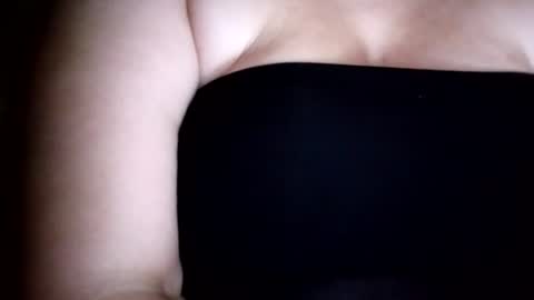 Snapshot of spinnerbitch chatting on 07-17-26, 08:35 Vanessa Spade online show from 07-17-26, 08:35