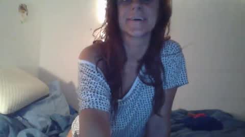 Snapshot of spinwithus chatting on 12-27-24, 02:25 Rose online show from 12-27-24, 02:25