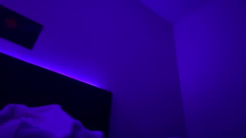 Snapshot of splashvirus chatting on 09-17-25, 06:59 splashvirus online show from 09-17-25, 06:59