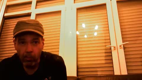 Snapshot of spliffray chatting on 05-03-26, 11:33 spliffray online show from 05-03-26, 11:33