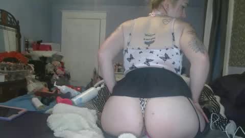 sporegeous online show from 04-25-26, 08:28