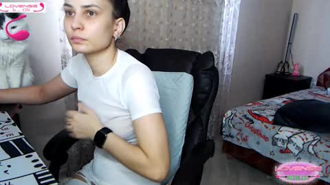 Tips are the best compliment to a woman online show from 02-03-26, 08:19