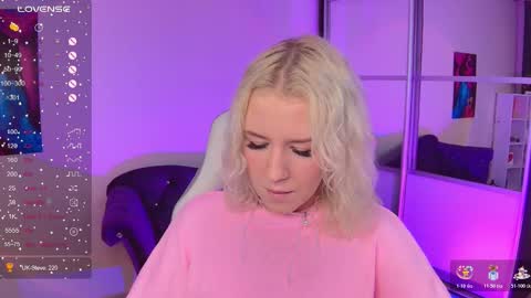 Snapshot of springajara chatting on 10-22-25, 01:11 Vetta online show from 10-22-25, 01:11