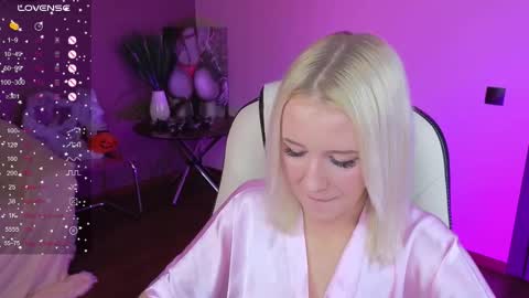 Snapshot of springajara chatting on 11-02-25, 01:02 Vetta online show from 11-02-25, 01:02