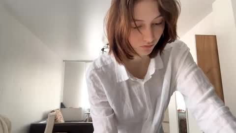 Vanessa online show from 03-27-26, 08:26