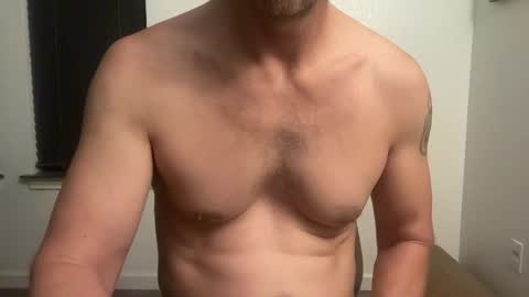 Snapshot of springhurricane chatting on 04-13-26, 08:31 SpringHurricane online show from 04-13-26, 08:31