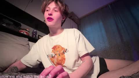 Snapshot of spyashkin chatting on 02-26-25, 03:19 your baby online show from 02-26-25, 03:19