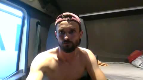 spyco82 online show from 10-23-25, 04:39