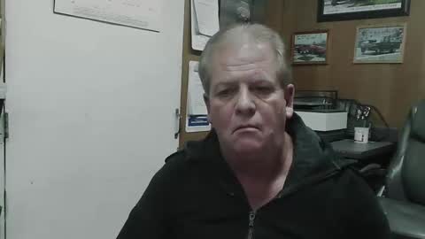 Snapshot of spyder719 chatting on 11-27-25, 12:13 spyder719 online show from 11-27-25, 12:13