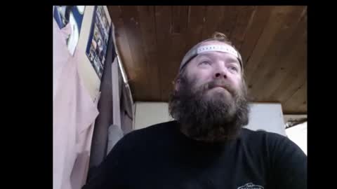 Snapshot of squegly chatting on 12-29-24, 06:38 Bryan online show from 12-29-24, 06:38