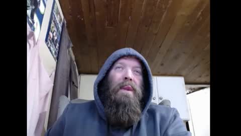 Snapshot of squegly chatting on 02-14-25, 07:49 Bryan online show from 02-14-25, 07:49