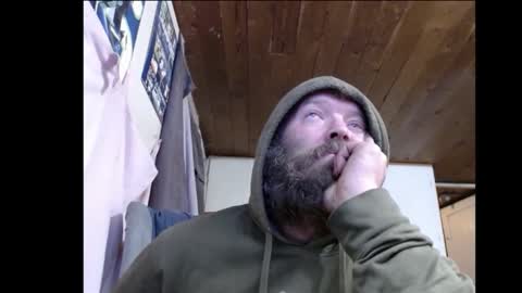 Snapshot of squegly chatting on 10-30-25, 06:48 Bryan online show from 10-30-25, 06:48