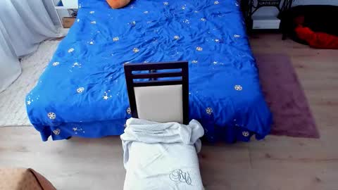 Kim online show from 01-14-26, 10:32