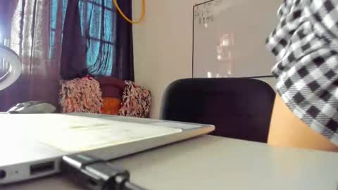 Tati online show from 06-03-26, 02:33