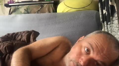 srekos38 online show from 04-22-26, 07:11