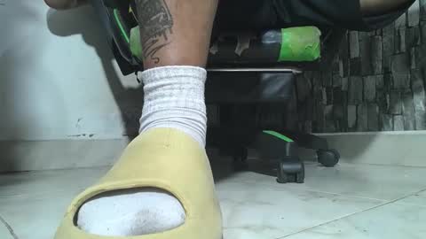 sr master cum its my old account online show from 12-20-25, 12:07