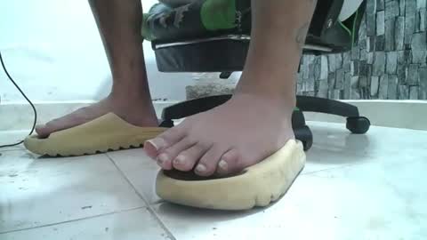sr master cum its my old account online show from 07-18-26, 09:07