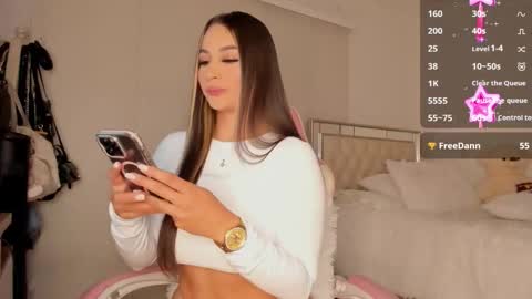 Laura online show from 12-03-25, 03:47