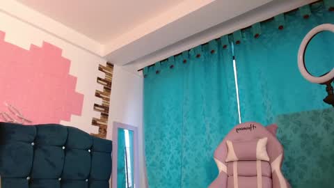 Srta. Fox online show from 01-11-25, 10:29