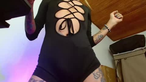 Srta. Fox online show from 03-09-25, 11:36