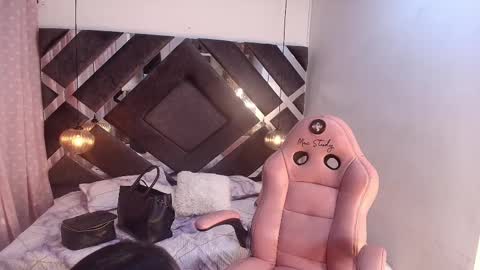 samantha online show from 02-23-25, 07:17