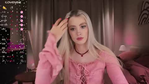 Alexandra online show from 07-12-26, 09:06