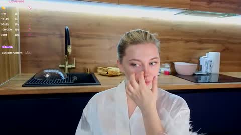 Kate online show from 01-15-26, 01:48