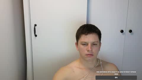 Snapshot of st1vemaster01 chatting on 12-07-24, 04:58 st1vemaster01 online show from 12-07-24, 04:58