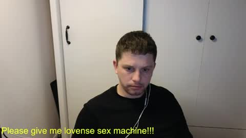 st1vemaster01 online show from 04-15-26, 01:51