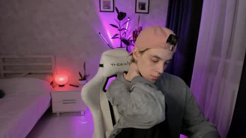 Nick Gasai online show from 05-18-26, 06:58