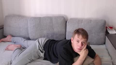 Joe Peach online show from 09-17-25, 02:52