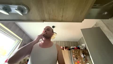 sta13 online show from 11-09-25, 02:04