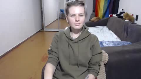 Snapshot of stacey_hot_01 chatting on 12-06-24, 04:25 Stacey online show from 12-06-24, 04:25