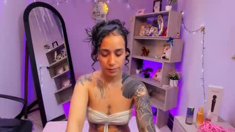 Stacey lee online show from 02-21-26, 08:21