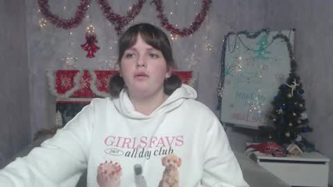 Stacey online show from 12-17-25, 06:41