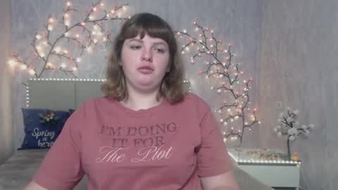 Snapshot of staceylex chatting on 05-11-26, 05:24 Stacey online show from 05-11-26, 05:24