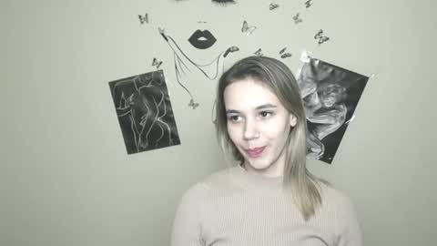 Snapshot of stacy_gr chatting on 01-26-25, 02:19 Stacy online show from 01-26-25, 02:19