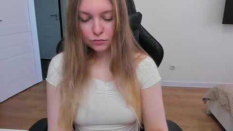 Stacy  online show from 03-24-26, 10:42