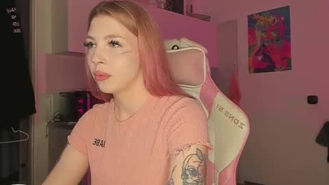 Stacy online show from 09-26-25, 05:17