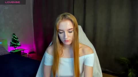 Snapshot of stacy_riiver chatting on 01-10-25, 11:33 Stacy Mon Tue Wed Thu Fri Sun GMT GMT 3 1000am - 0400pm online show from 01-10-25, 11:33