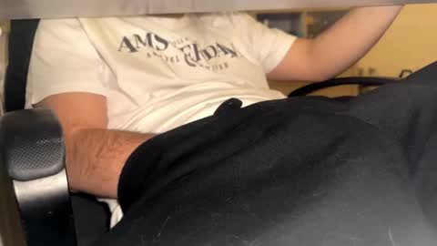 stang_ online show from 11-26-25, 01:01