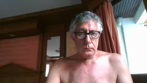 Snapshot of star0806666a chatting on 02-07-25, 02:40 star0806666a online show from 02-07-25, 02:40