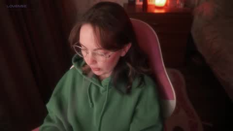 Alice online show from 11-04-25, 12:37