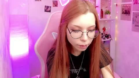 Tarra online show from 04-29-26, 02:15