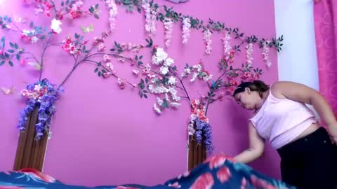 Snapshot of starfishanal21 chatting on 06-27-26, 06:57 alejandra online show from 06-27-26, 06:57